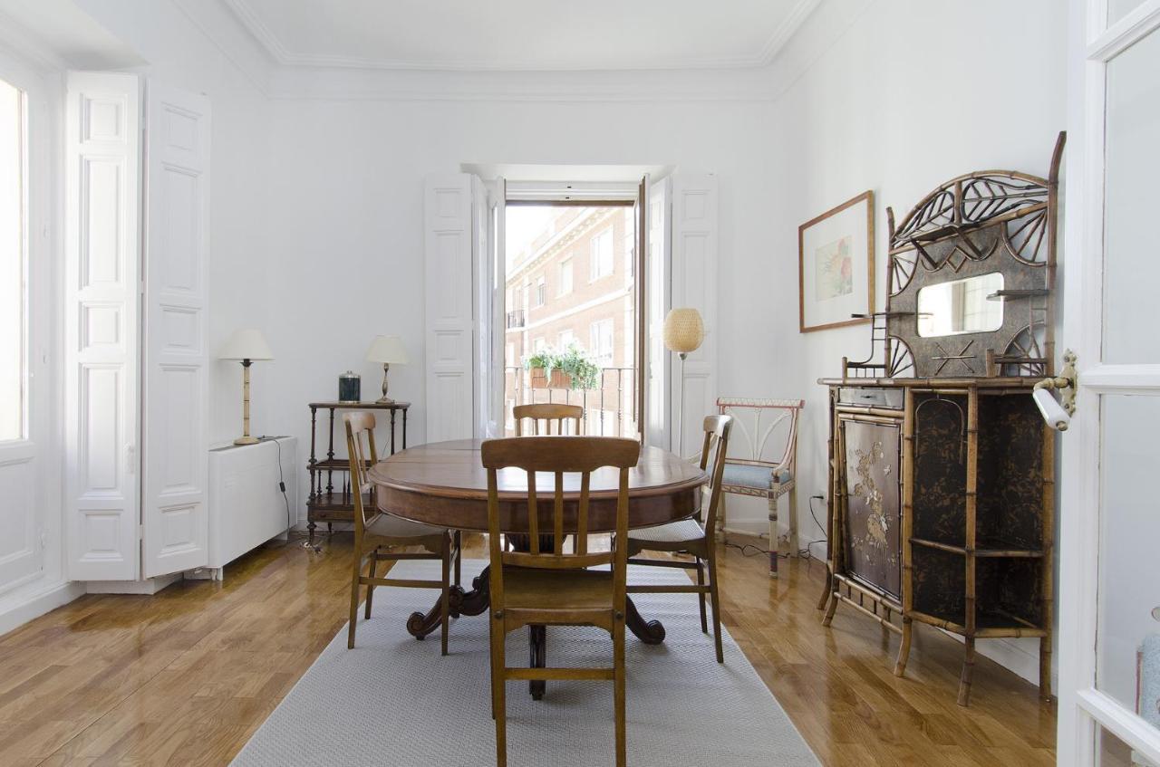 Apartamento Paseo Del Prado II En 마드리드 외부 사진