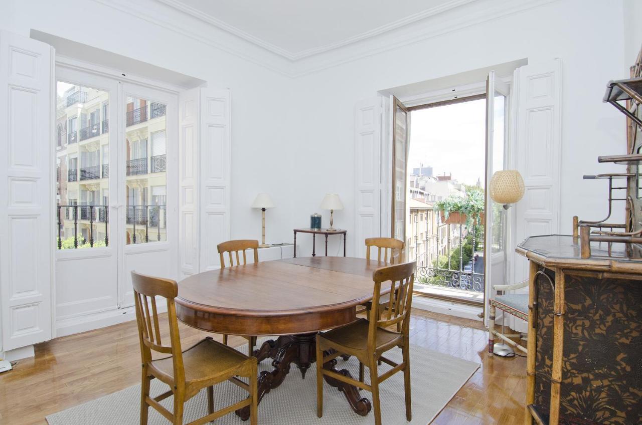 Apartamento Paseo Del Prado II En 마드리드 외부 사진